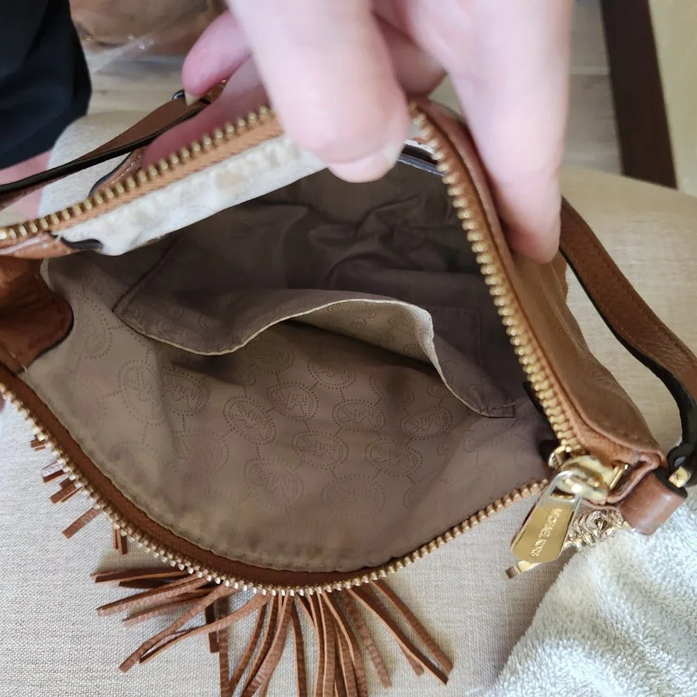 Michael Kors Camden Leather Crossbody Bag Purse
